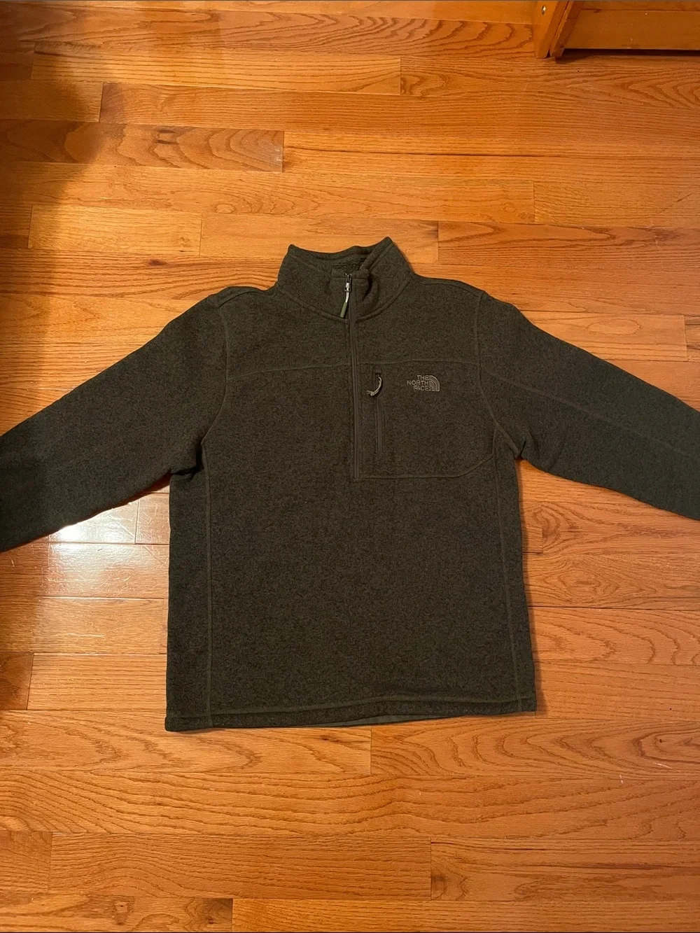 The North Face Men's Olive Green Half-Zip Fleece Pullover